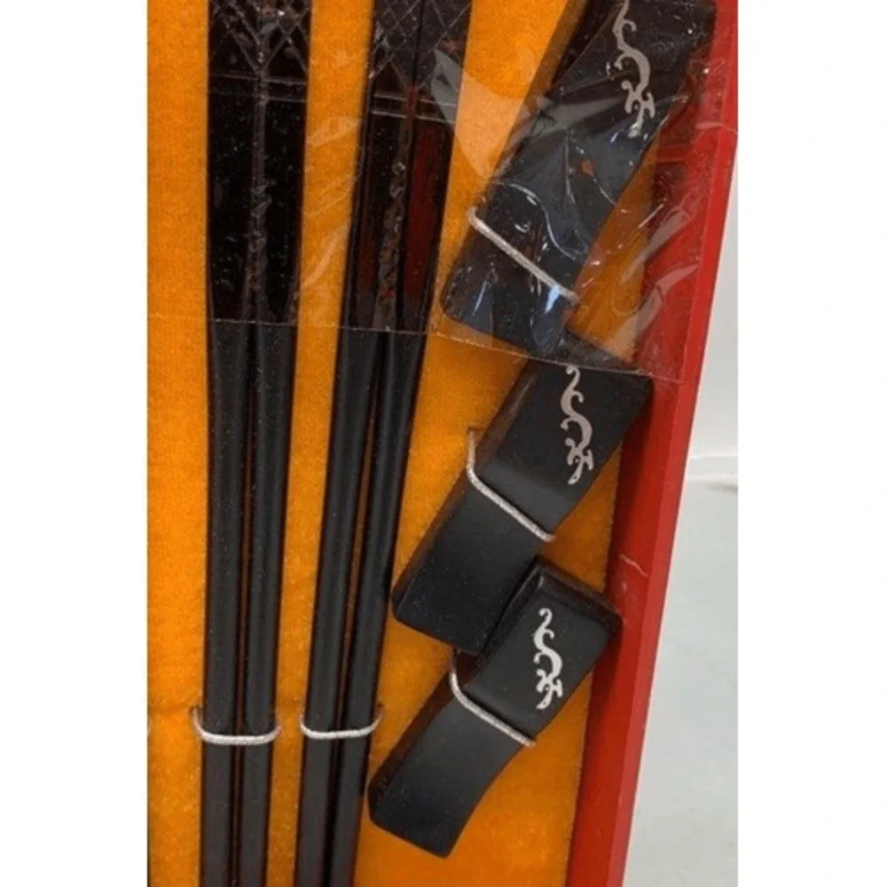 Vintage Yun Hong Arts‎ Chopsticks Immortal Story Set